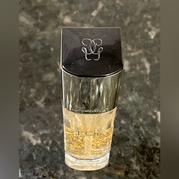 Guerlain L’Or Radiance Concentrate with Pure Gold Makeup Base Old Formula - Picture 7 of 9
